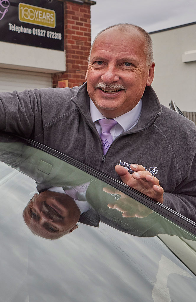 2747-JamesGiles_3340-2