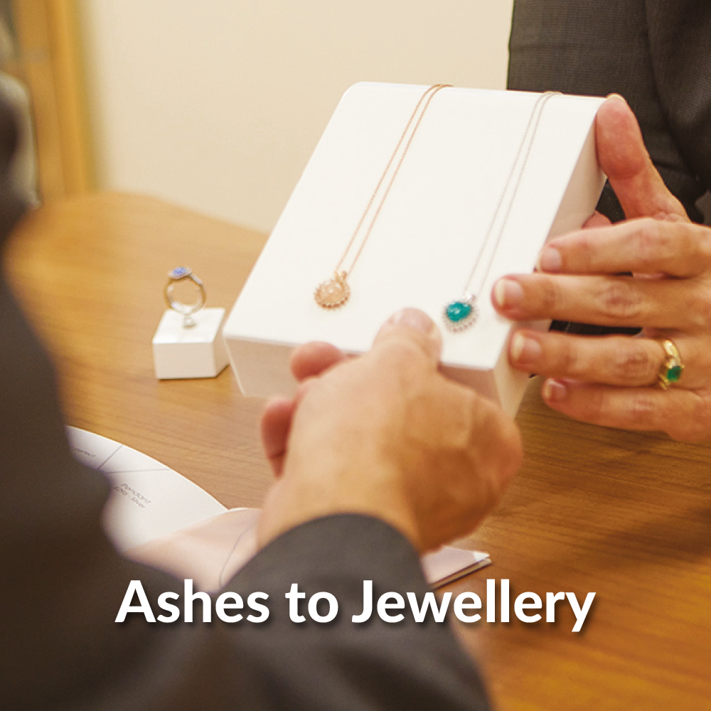 NAVIGATION SQUARE PICTURES-2